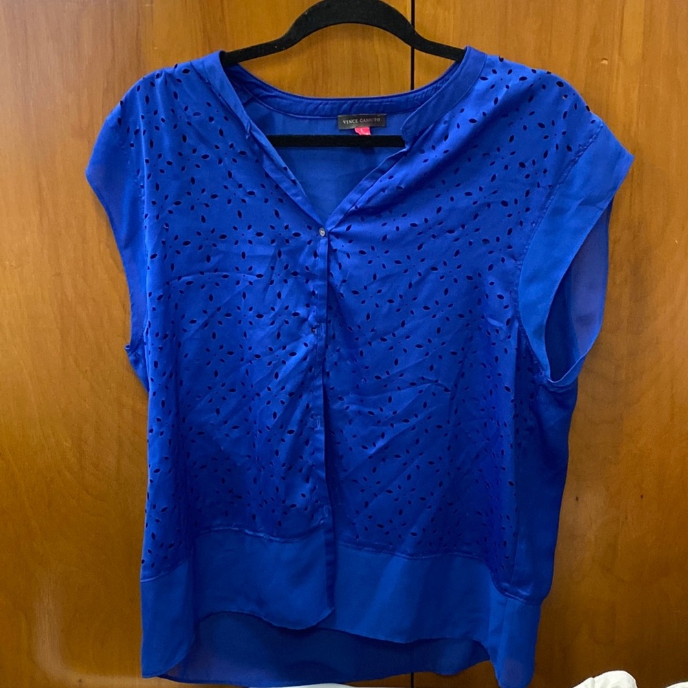 Vince Camuto Blue Sleeveless Shirt